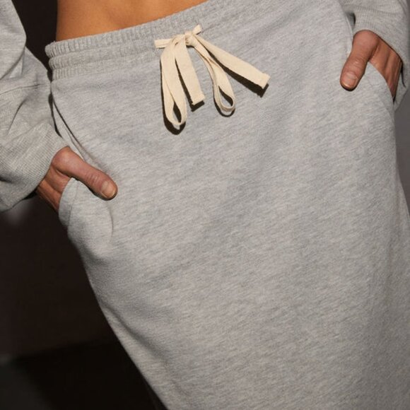 Dreamy Days Fleece Drawstring Maxi Skirt NWT - (M) - Picture 4 of 8